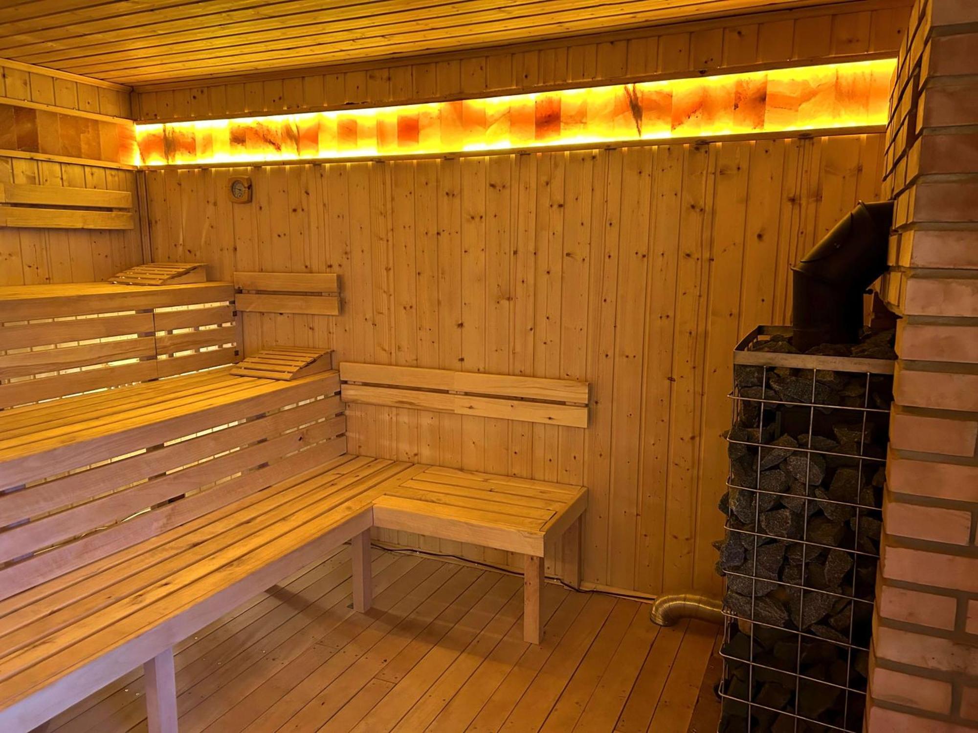 Bieszczadzkie Dworki Chalet
